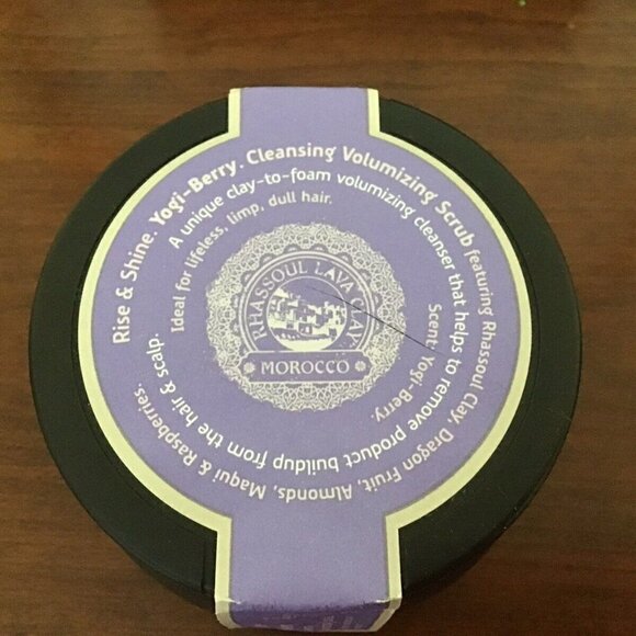 Tweak-d Rise and Shine Cleansing Volumizing Scrub (YOGI BERRY) 8 oz. SEA… - Picture 3 of 3